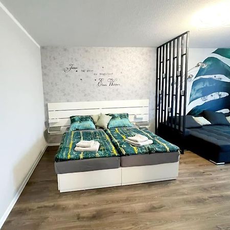 מולהיים אן דר רור Grosse 3-Zimmer Wohnung, Zentrale Lage. מראה חיצוני תמונה