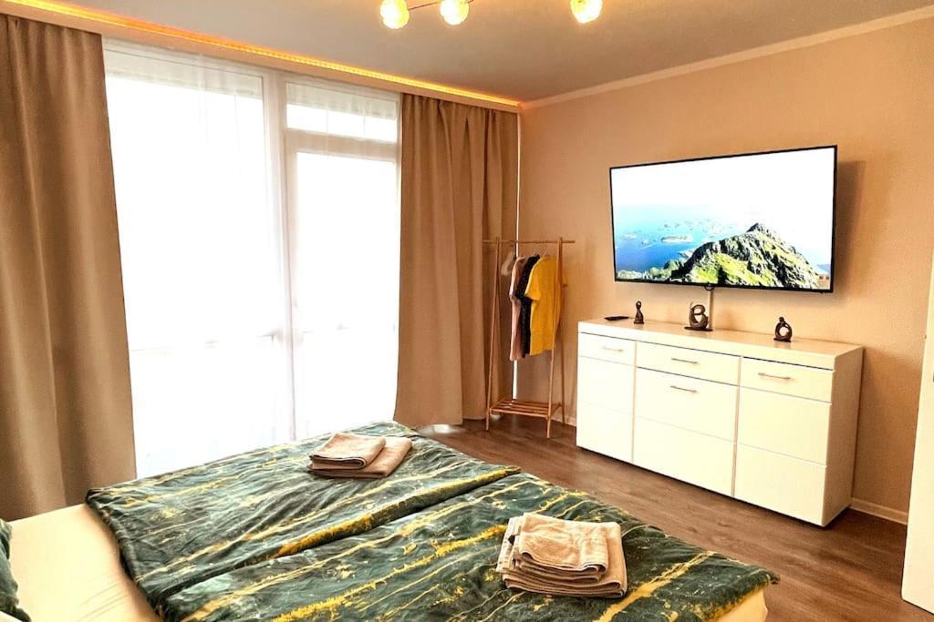 מולהיים אן דר רור Grosse 3-Zimmer Wohnung, Zentrale Lage. מראה חיצוני תמונה