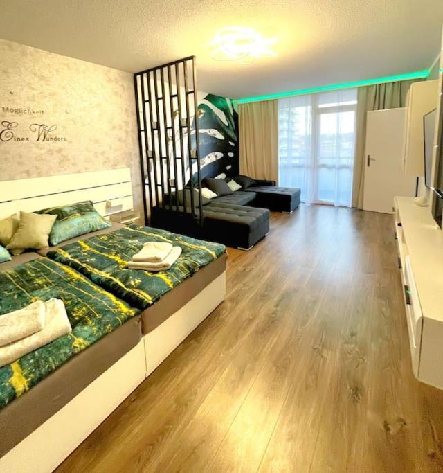מולהיים אן דר רור Grosse 3-Zimmer Wohnung, Zentrale Lage. מראה חיצוני תמונה