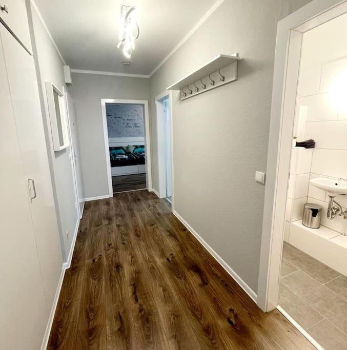 מולהיים אן דר רור Grosse 3-Zimmer Wohnung, Zentrale Lage. מראה חיצוני תמונה