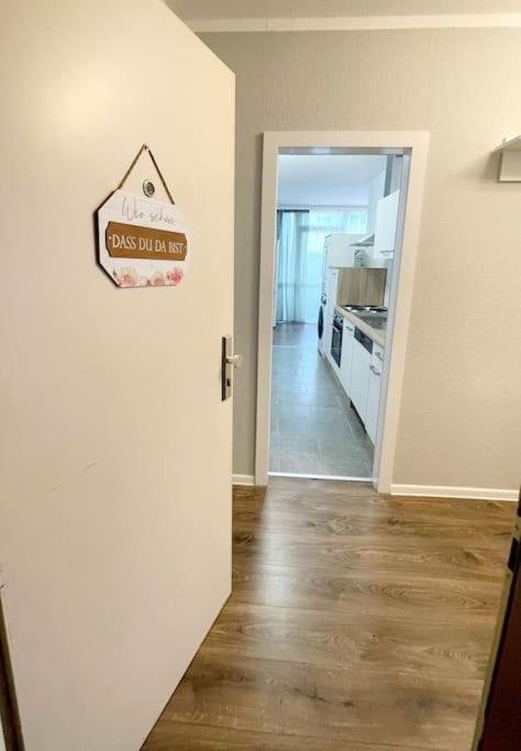 מולהיים אן דר רור Grosse 3-Zimmer Wohnung, Zentrale Lage. מראה חיצוני תמונה
