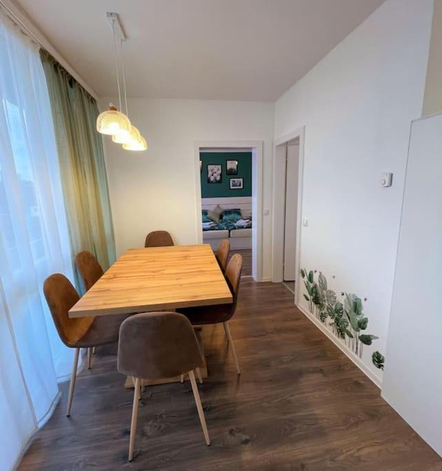 מולהיים אן דר רור Grosse 3-Zimmer Wohnung, Zentrale Lage. מראה חיצוני תמונה