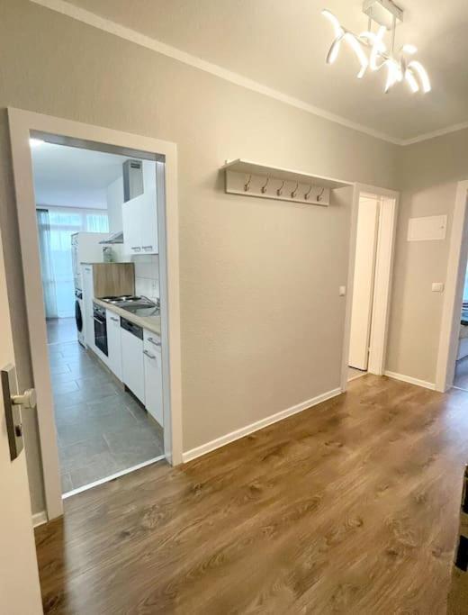 מולהיים אן דר רור Grosse 3-Zimmer Wohnung, Zentrale Lage. מראה חיצוני תמונה