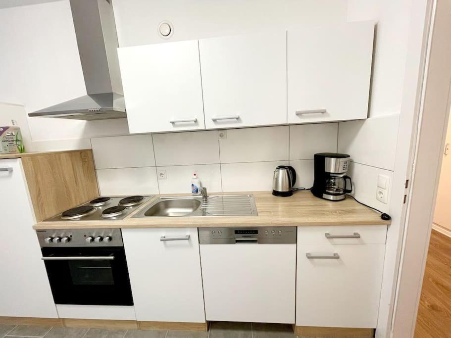 מולהיים אן דר רור Grosse 3-Zimmer Wohnung, Zentrale Lage. מראה חיצוני תמונה