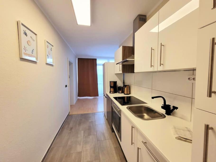 מולהיים אן דר רור Grosse 3-Zimmer Wohnung, Zentrale Lage. מראה חיצוני תמונה